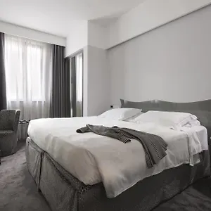 https://berna-milan.italymilanhotels.net